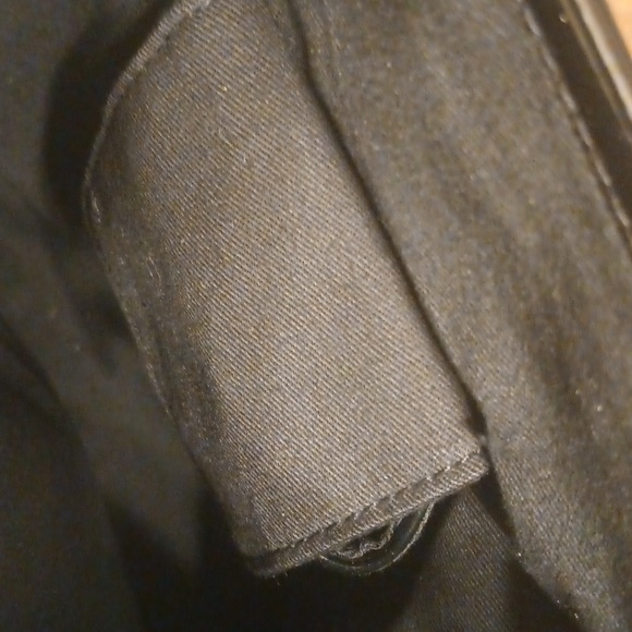 Lulu Guinness Black handbag with shades - Picture 8 of 16